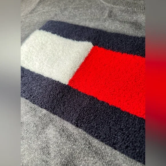 Tommy Hilfiger Cotton Knit Pullover Sweater Jumper with Logo Patch, size medium - Picture 5 of 14